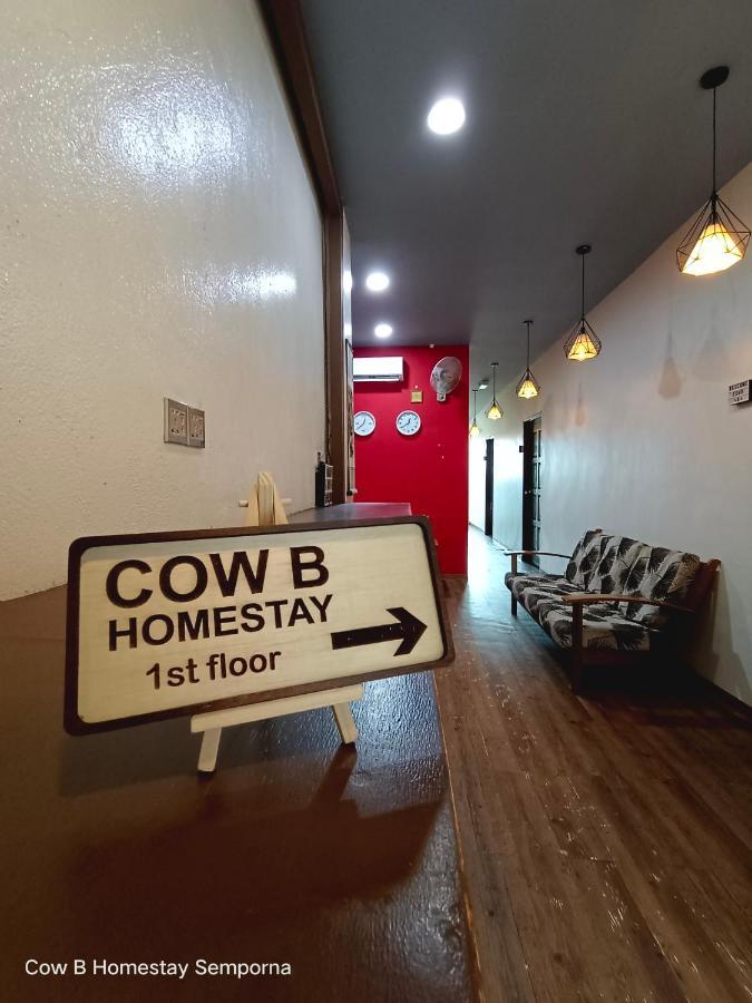 Cow B Homestay Semporna Luaran gambar