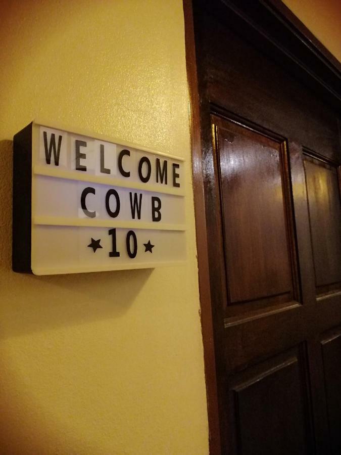 Cow B Homestay Semporna Luaran gambar